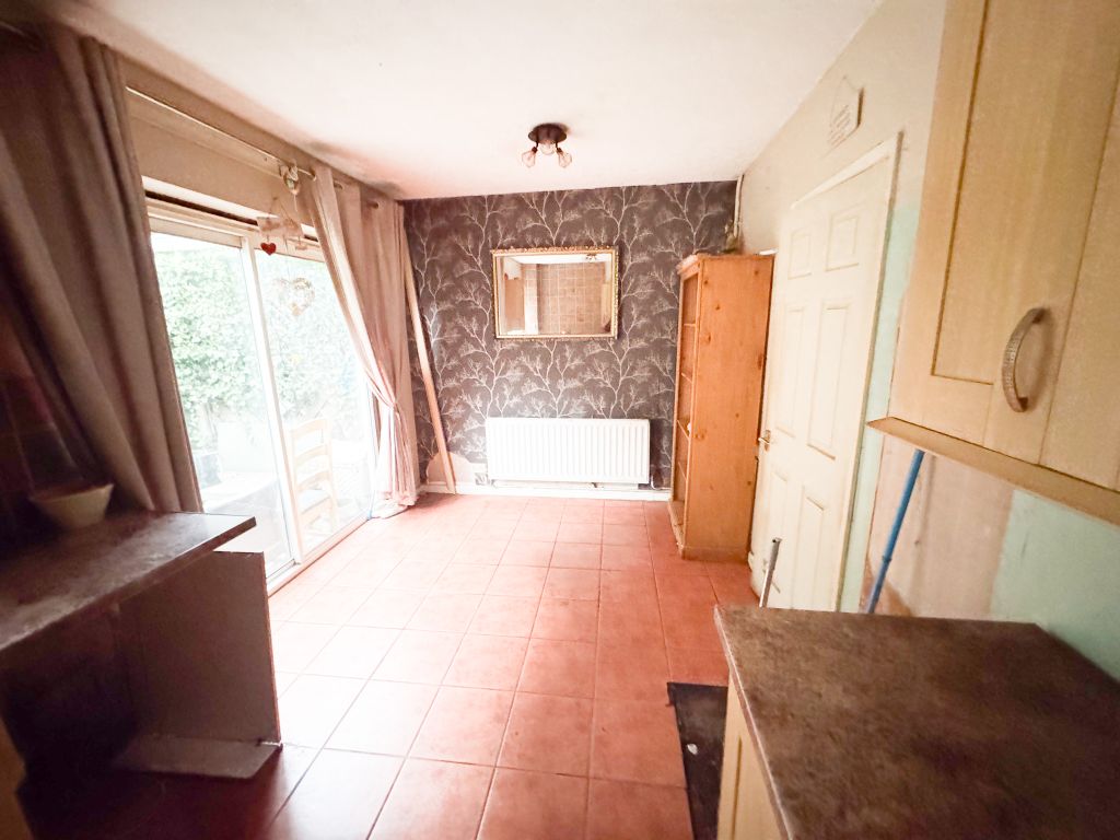 Property photo 3 of 12 Img_3188