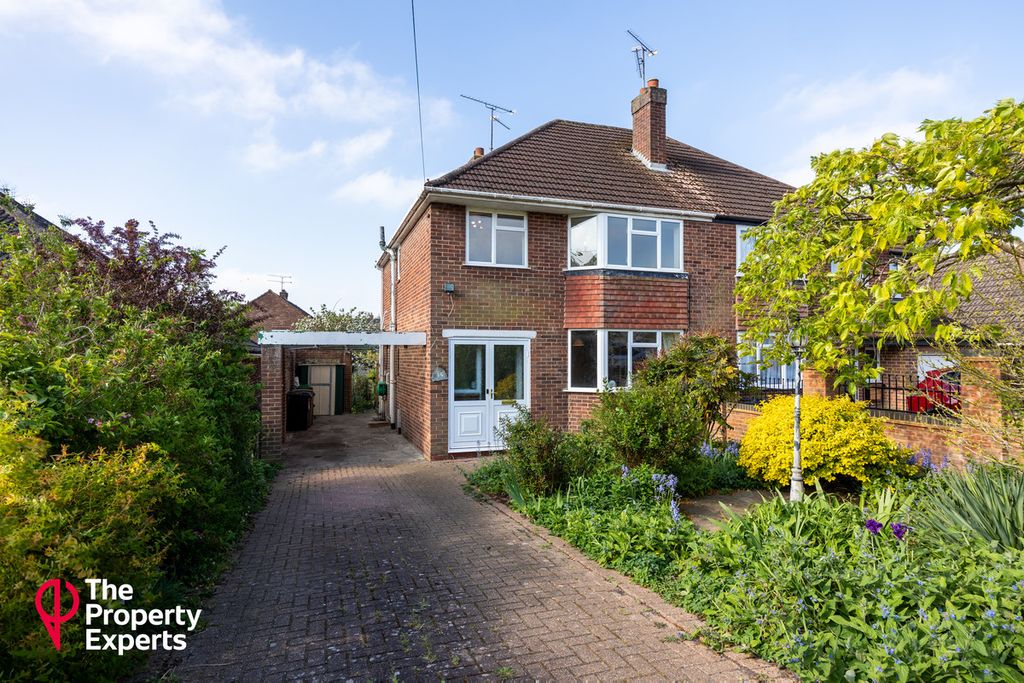 Property photo 1 of 18