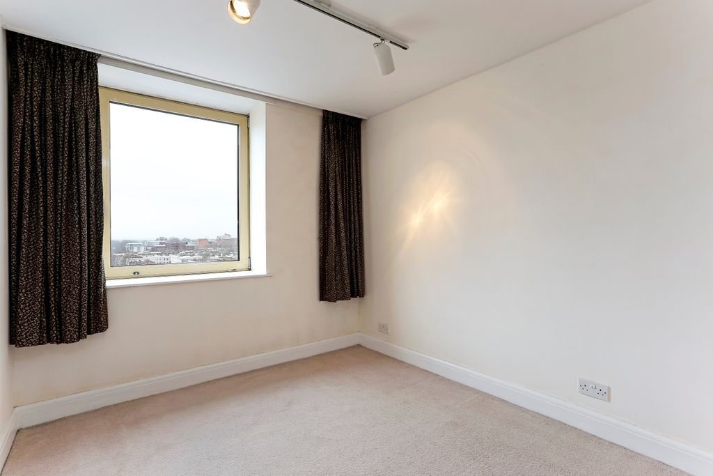 Property photo 3 of 7 Kings Road 291142 (1