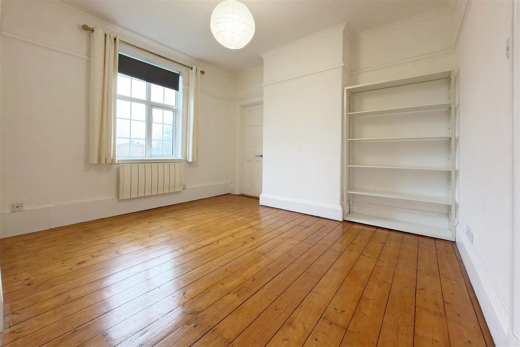 Property photo 2 of 11 Reception Room