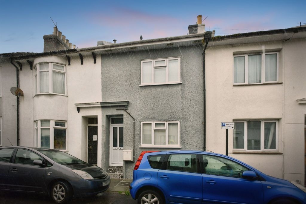 Property photo 1 of 20