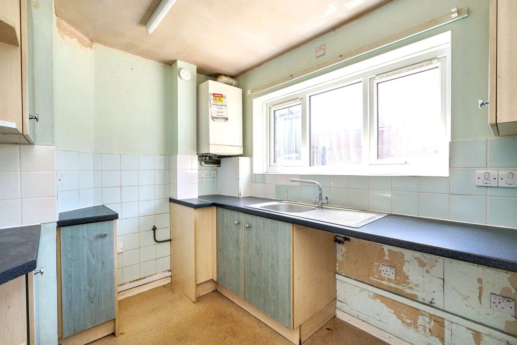 Property photo 3 of 10 67 North Sherwood Street, Nottingham, Ng1 4Ez