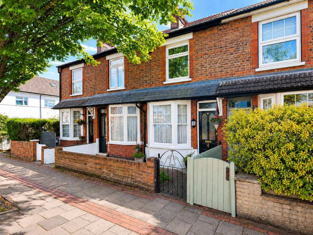 Property photo 1 of 19 External