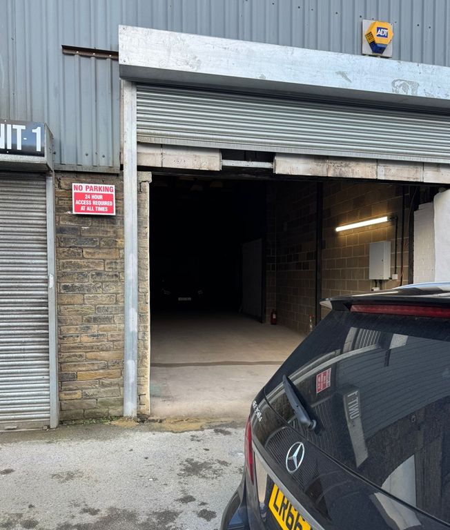 Property photo 2 of 5