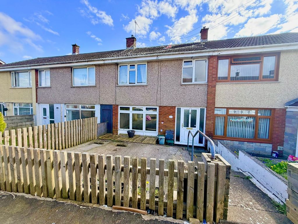 Property photo 1 of 25