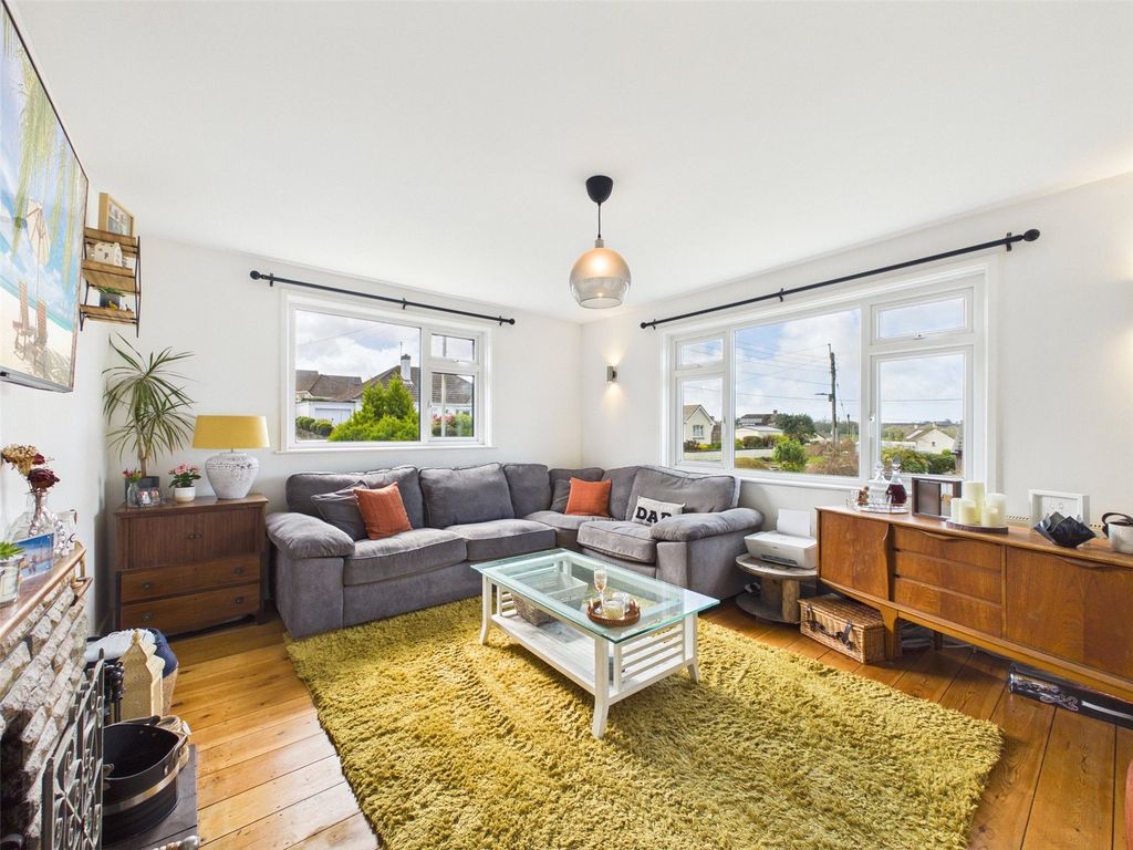 Property photo 3 of 16 Picture No. 04