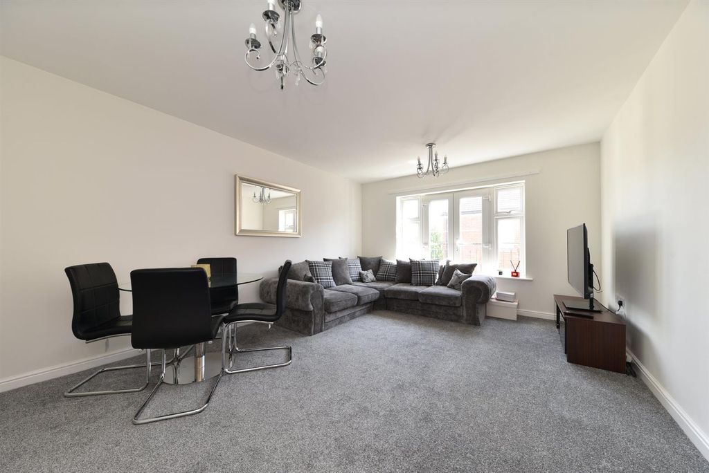 Property photo 2 of 7