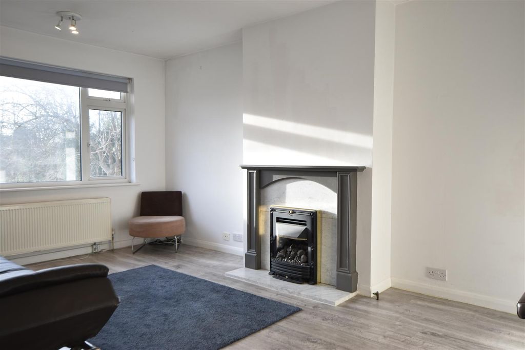 Property photo 2 of 11 Dsc_0118 (2).Jpg