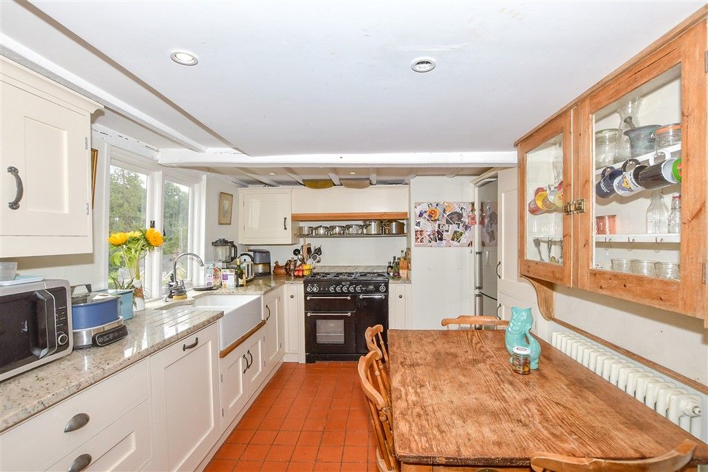 Property photo 3 of 9 Kitchen/Diner