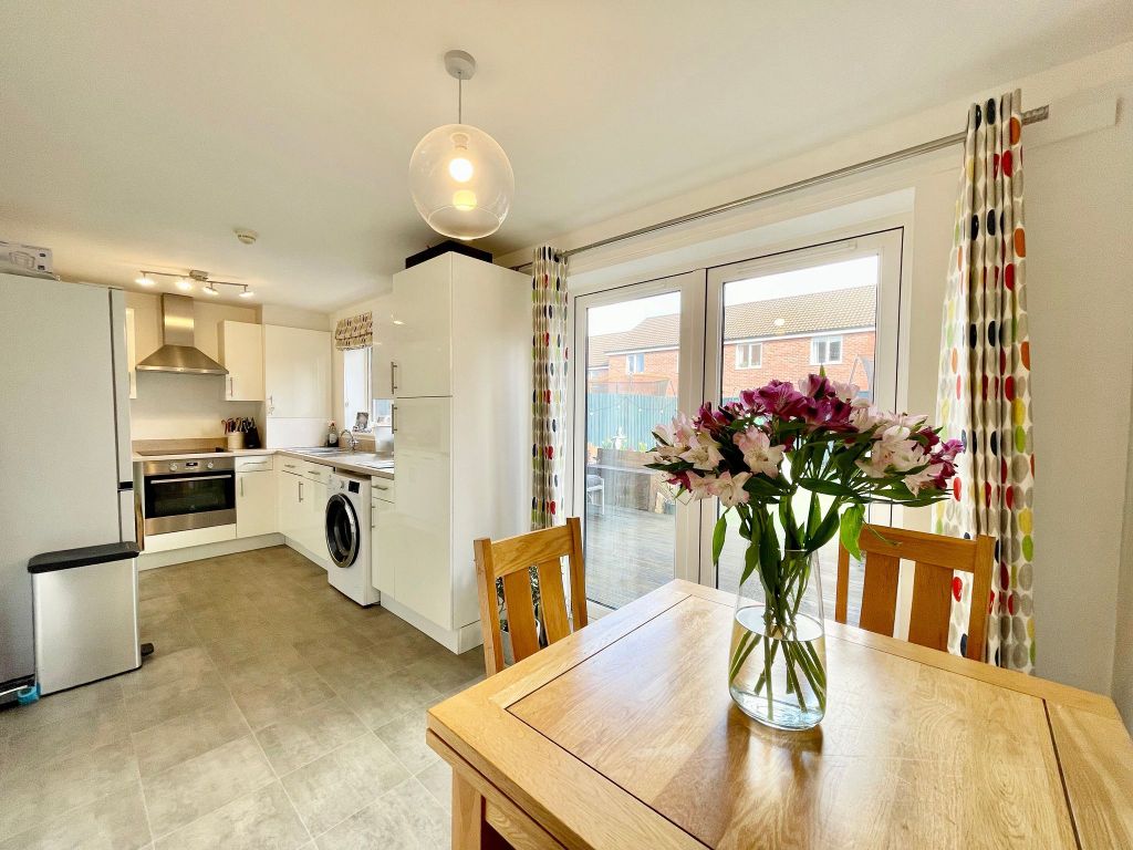 Property photo 3 of 23