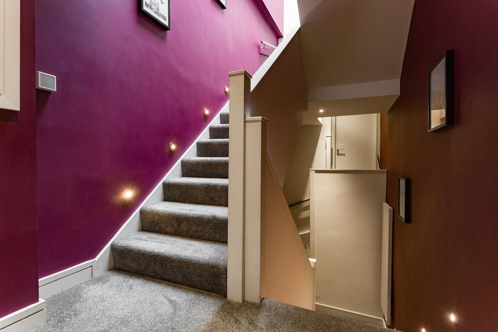 Property photo 3 of 16 A46A4767