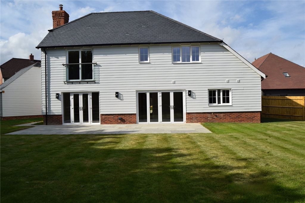 Property photo 1 of 13 The Emmetts