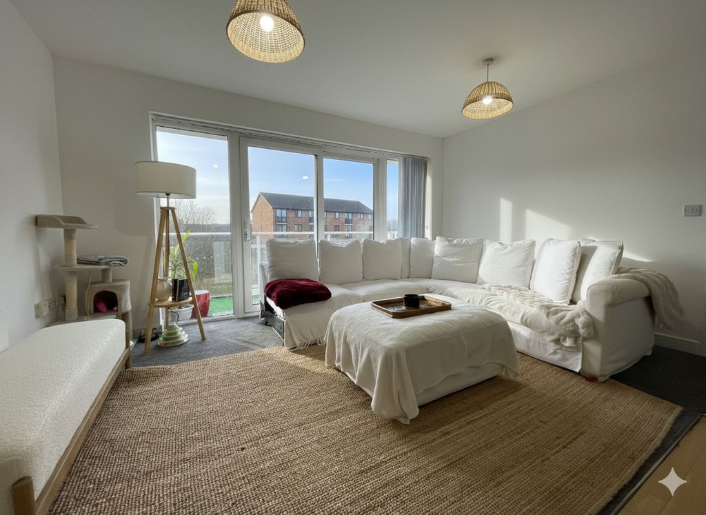 Property photo 2 of 9 4881402