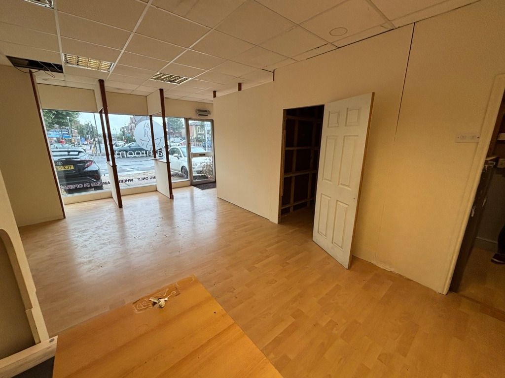 Property photo 3 of 5 Photo 12