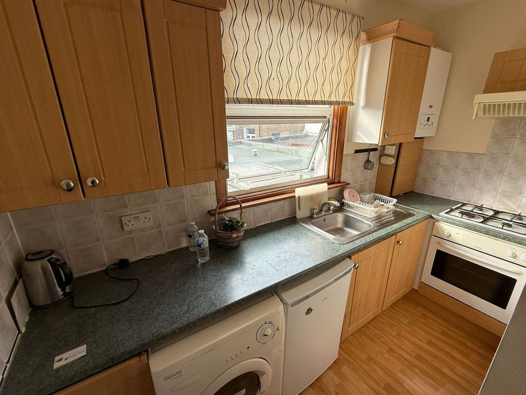 Property photo 2 of 4