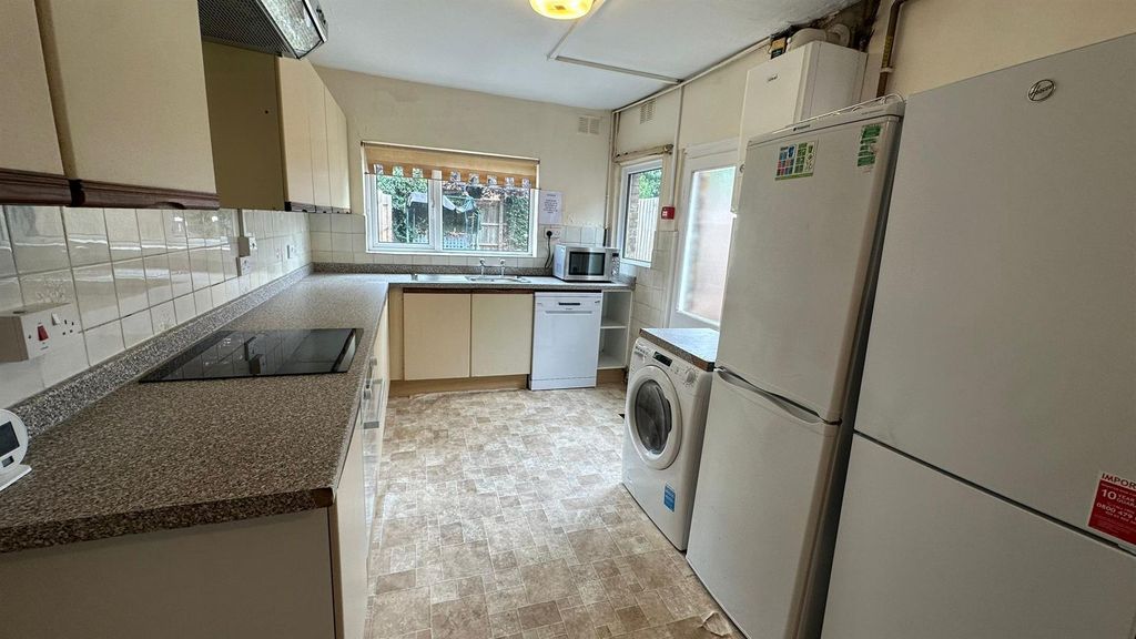 Property photo 3 of 15 Whatsapp Image 2025-08-18 At 3.32.39 Pm - Copy.Jpe