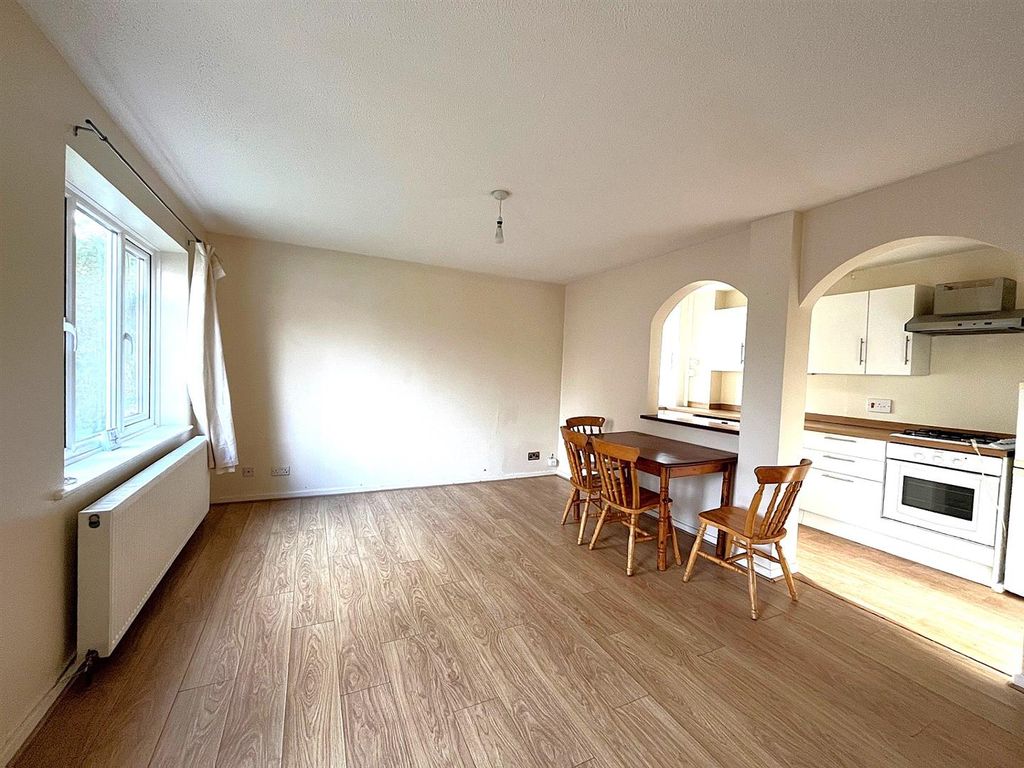 Property photo 2 of 9 A Thumbnail_Img_0897.Jpg