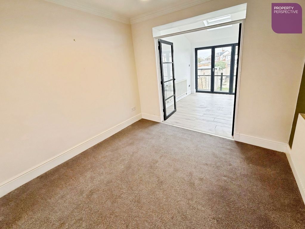 Property photo 3 of 13 Dining Room