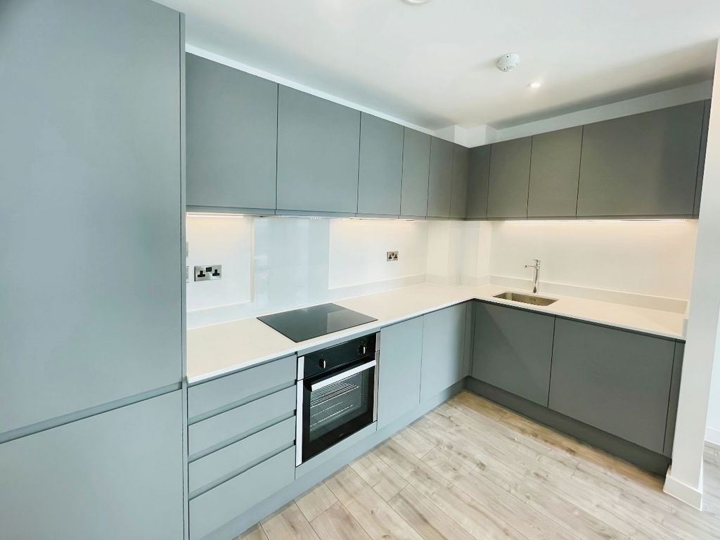 Property photo 3 of 15