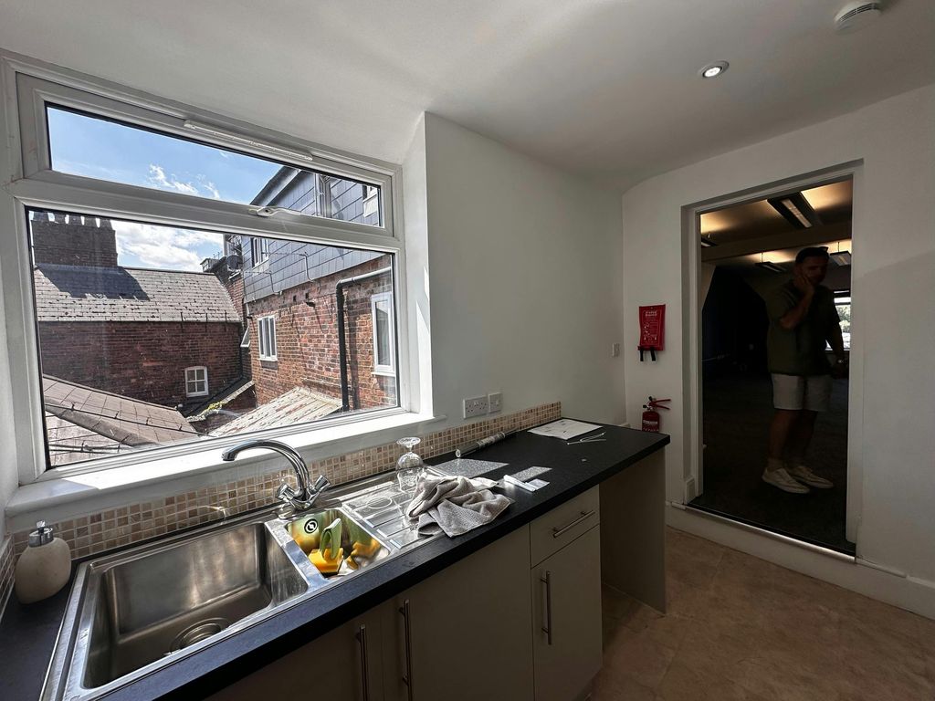 Property photo 2 of 5 P4.Jpg
