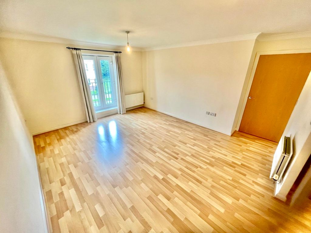 Property photo 1 of 9 Image