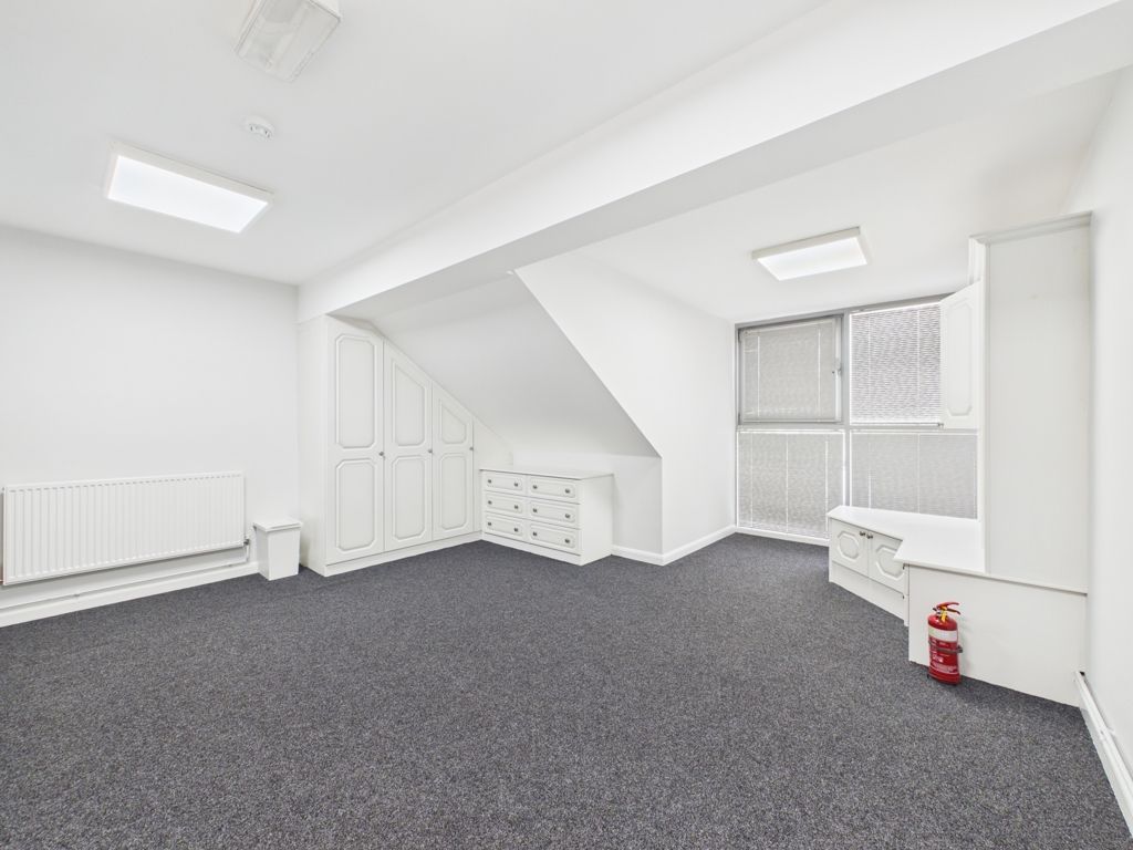 Property photo 1 of 19 Photo 19