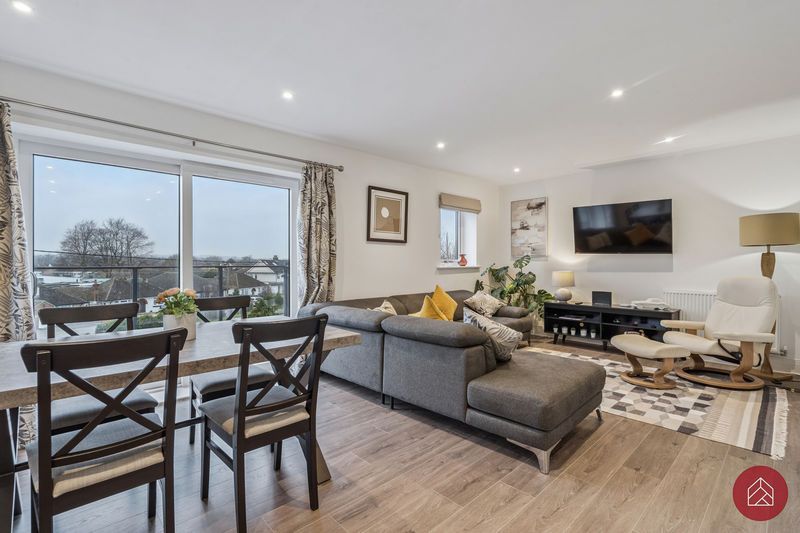 Property photo 2 of 20 Open Plan