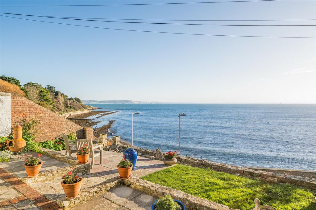 Property photo 2 of 22 View To The Nothe