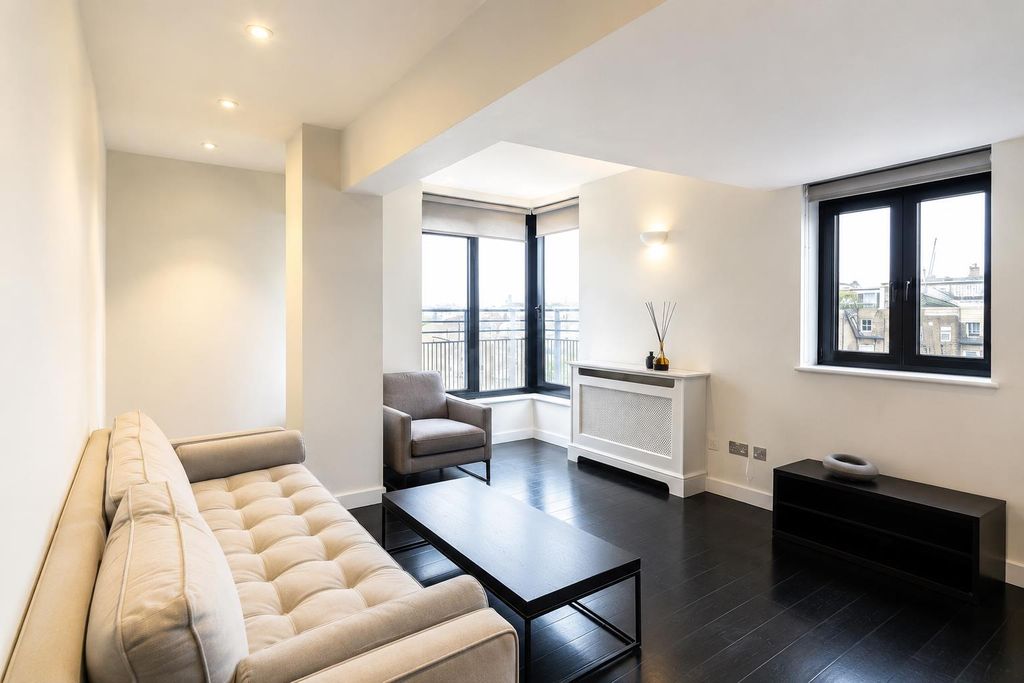 Property photo 1 of 8 1 (11).Png
