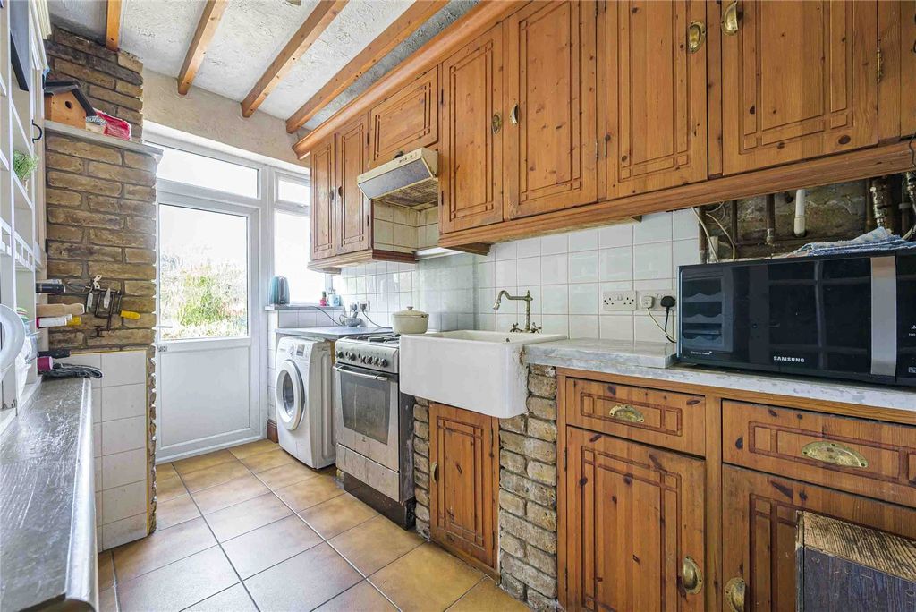 Property photo 3 of 17 Picture No. 13