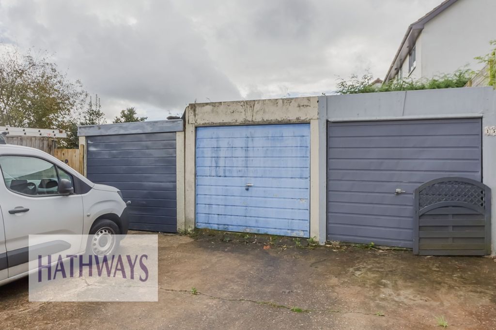 Property photo 3 of 42