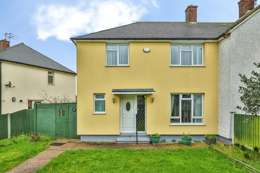 Property photo 2 of 18