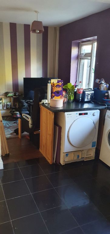 Property photo 3 of 4 Kitchen/Diner
