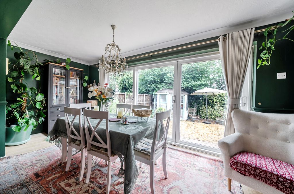 Property photo 3 of 21 1508634-17-6A831B...