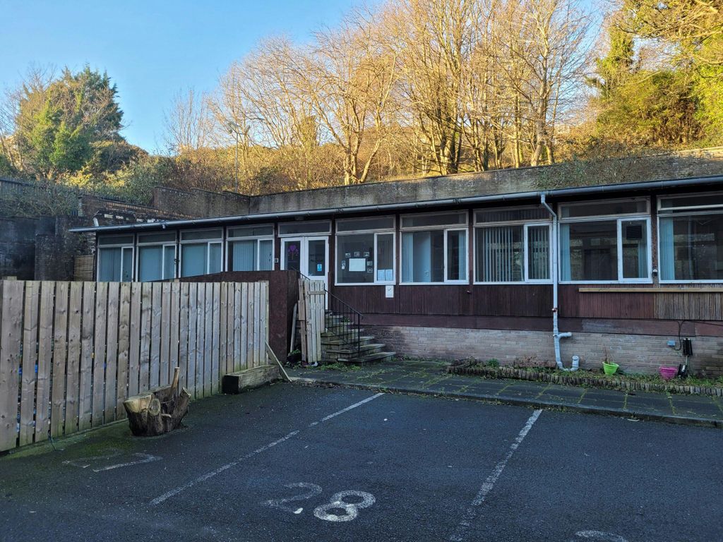 Property photo 3 of 3 Image 3