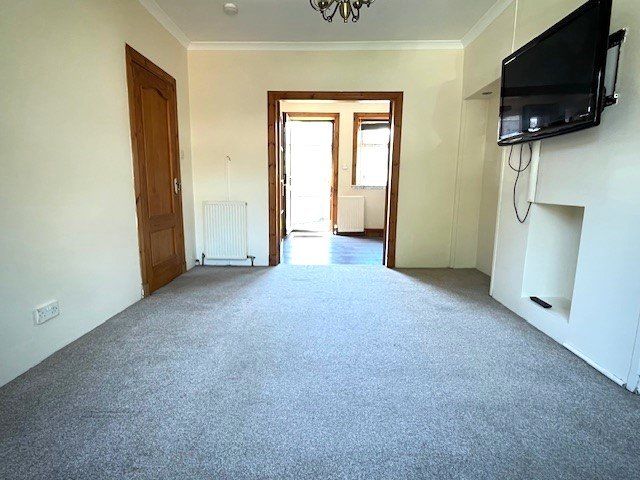 Property photo 3 of 15 Photo 3
