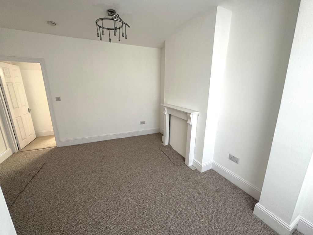 Property photo 3 of 9 Img_2620.Jpg