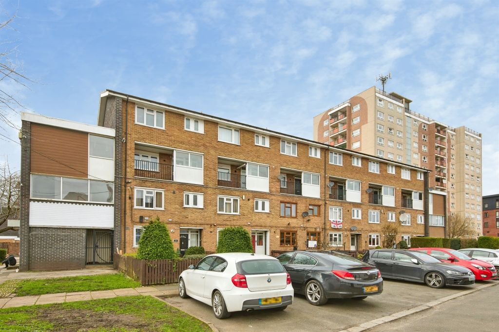 Property photo 1 of 17