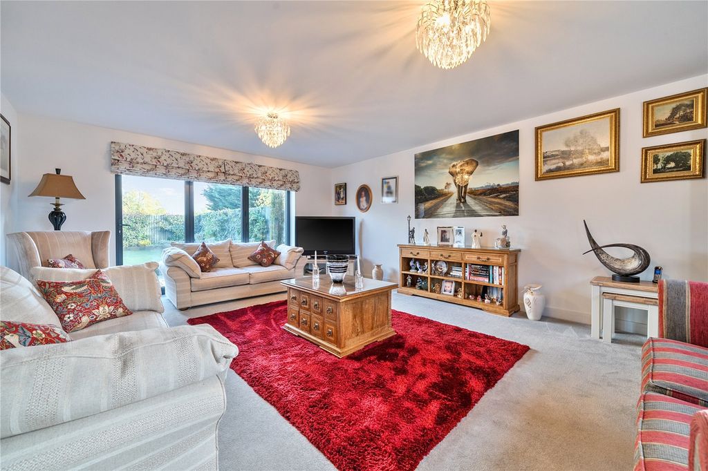 Property photo 3 of 20 Picture No. 13