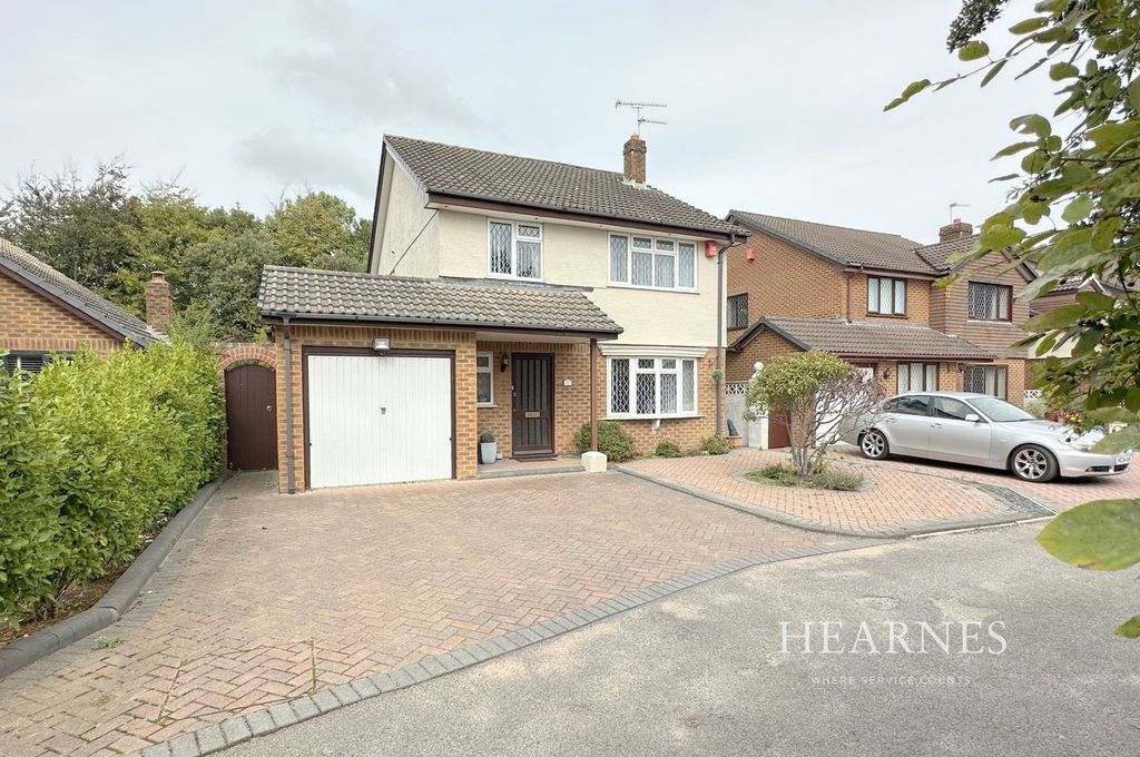 Property photo 1 of 17