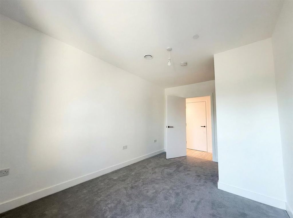 Property photo 1 of 9 2.Png