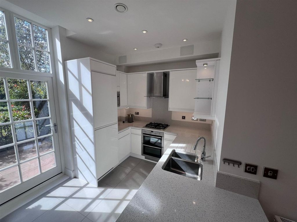 Property photo 2 of 21 6B795Af0-8678-4457-B969-B3c0c204Ab6E.Jpeg