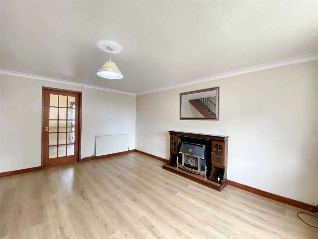 Property photo 2 of 22 C603F292-E80B-45B0-B5Fd-213Afb4731Ba.Jpg