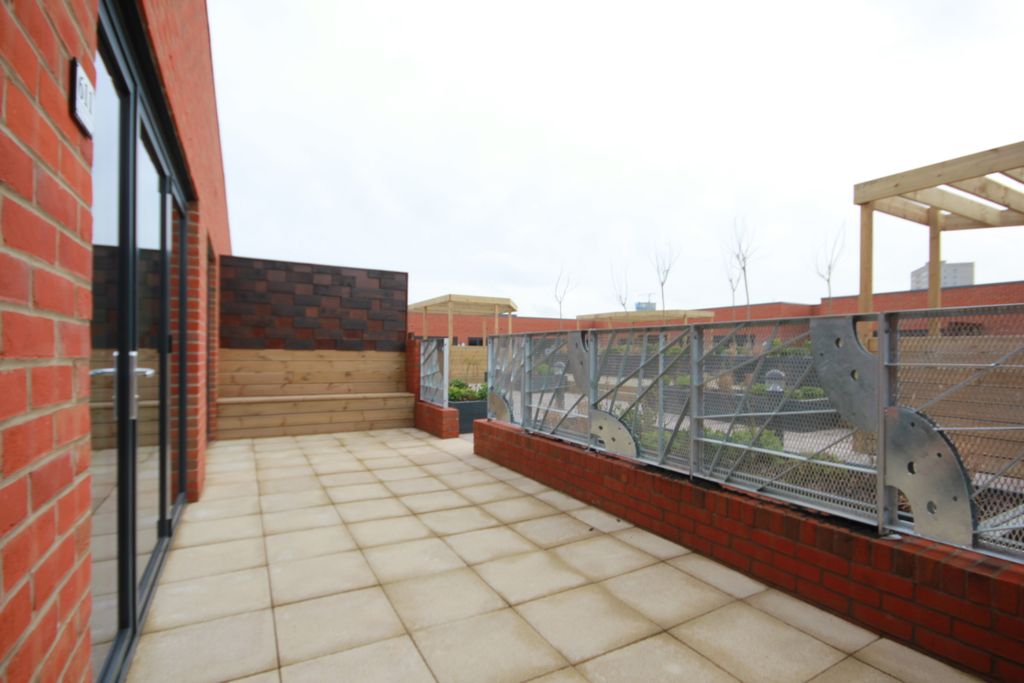 Property photo 2 of 13