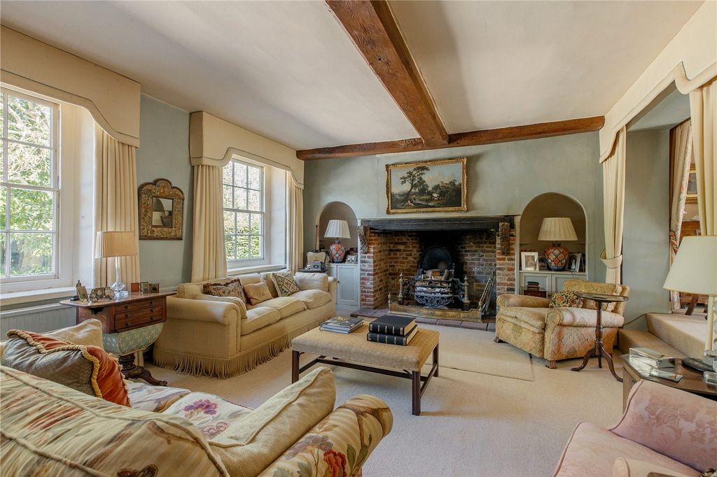 Property photo 2 of 30 Brickhouse Farm