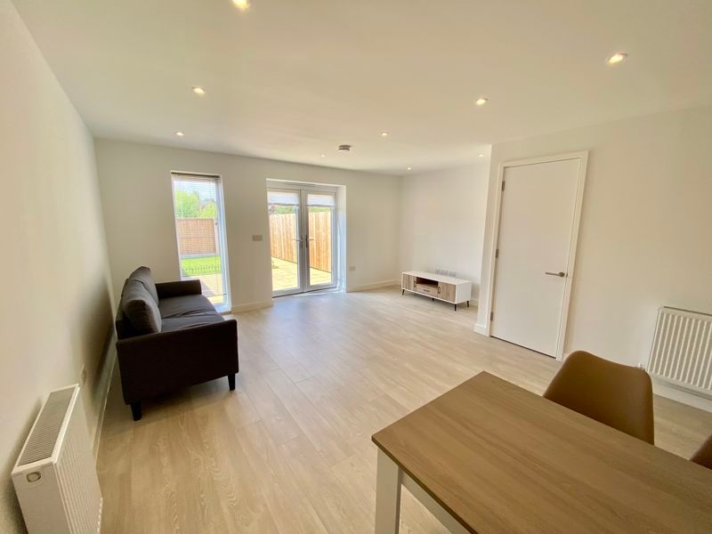 Property photo 3 of 15 Photo 2