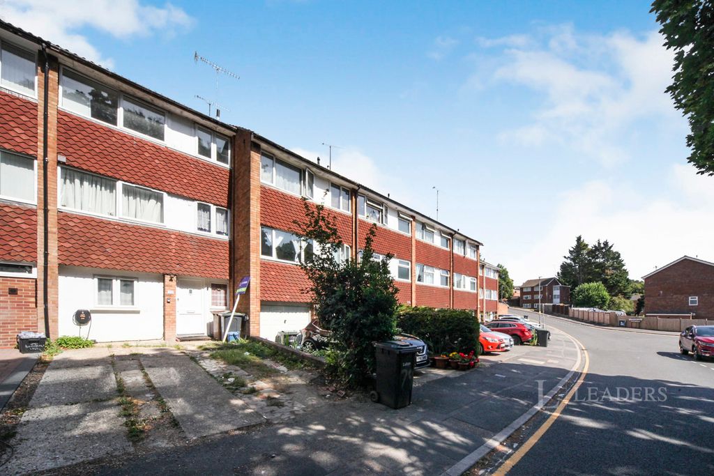 Property photo 1 of 15 Pbox-Img.Jpg