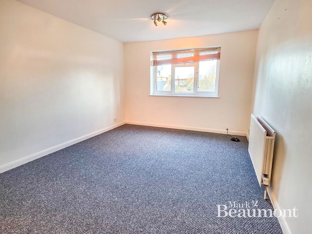 Property photo 3 of 14 20260303_164301