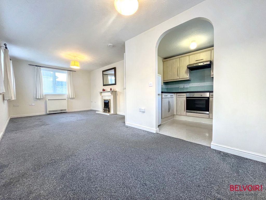 Property photo 3 of 8