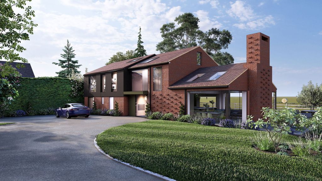 Property photo 1 of 32